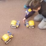 SkriBot zatrzymuje się przed naszą dłonią – Laboratoria Przyszłości